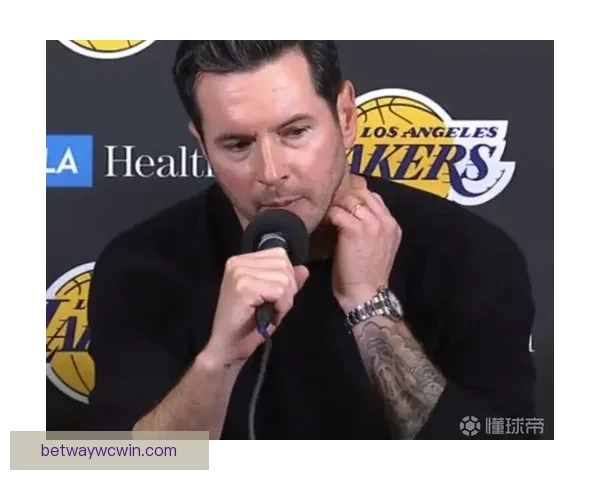 湖人战胜篮网引争议裁判判罚雷迪克称篮网几乎每回合都犯规