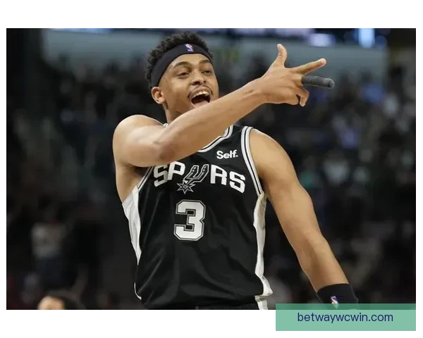 凯尔登约翰逊自称效率高助力球队斩获佳绩质疑最佳第六人称号