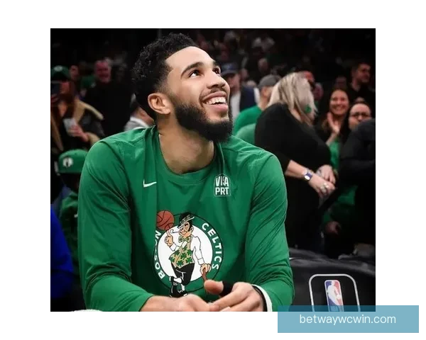 队友称塔图姆必须保持高水准表现才能带领球队争冠 正逐渐展现以自己为核心的领导力